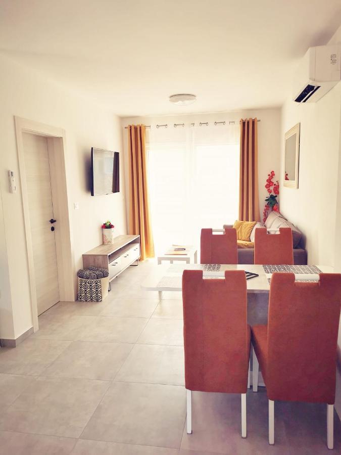 Apartmani Marco,Lukas,Patrick,David,Blizu Centra I Mora Sa Free Privatnim Parkingom PUY Eksteriør bilde