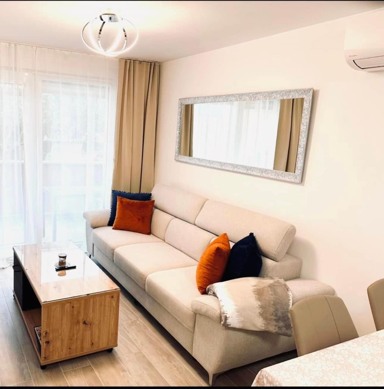 Apartmani Marco,Lukas,Patrick,David,Blizu Centra I Mora Sa Free Privatnim Parkingom PUY Eksteriør bilde